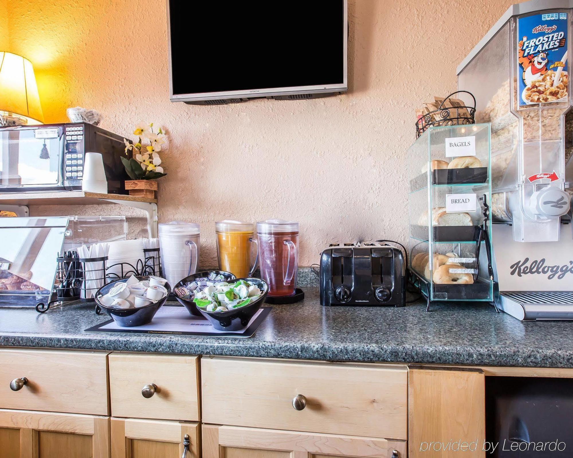 Rodeway Inn Делта Екстериор снимка