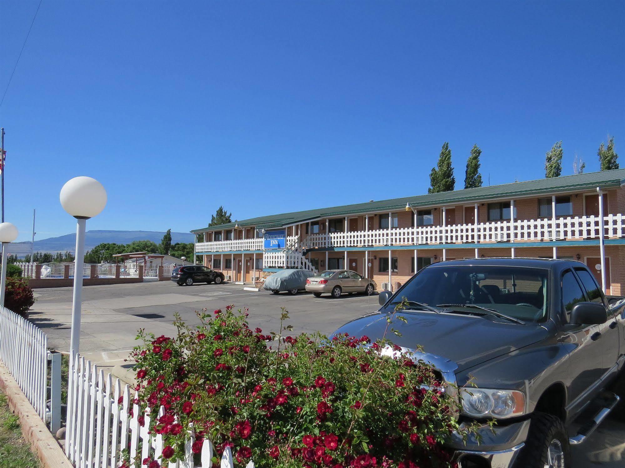 Rodeway Inn Делта Екстериор снимка